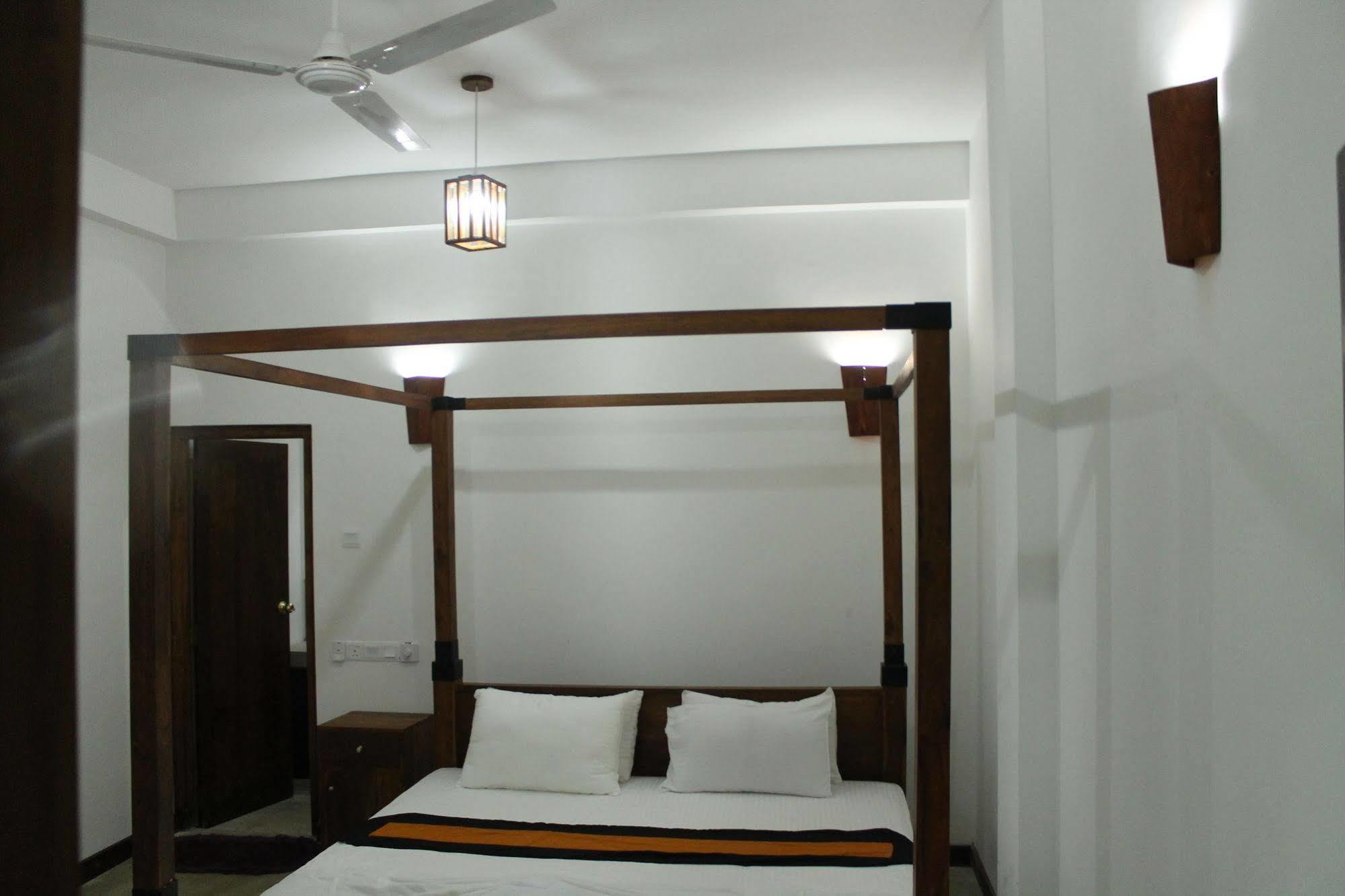 Heavens Holiday Resort Tennekumbura Εξωτερικό φωτογραφία